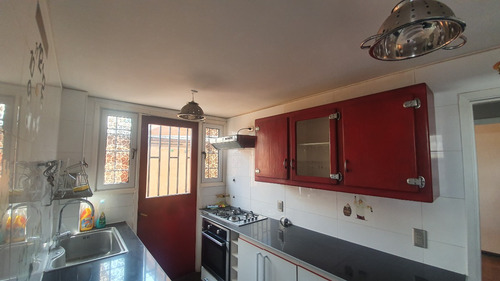 Venta Casa NOSP 4D 2B 3E 1B Campus Oriente - Providencia