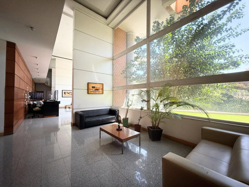 Arriendo Departamento SP 2D en suite Walk-in cl&oacute;set 2B 1E 1B Metro Escuela Militar - Las Condes