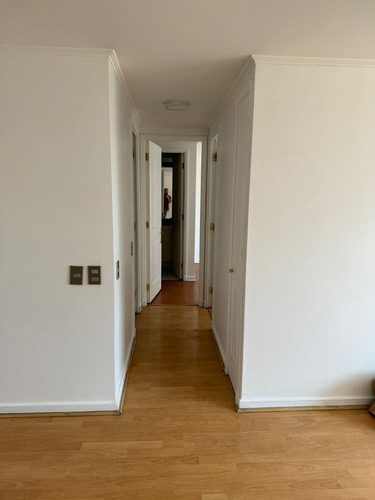 Arriendo Departamento NP 2D Walk-in cl&oacute;set 2B 1E 1B Barrio El Golf - Las Condes