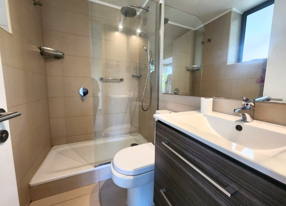 Venta Departamento NO 1D 1B 1E 1Bd Los Dominicos - Las Condes