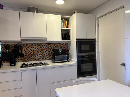 Venta Casa NO 4D en suite 3B 2E 2B San Carlos de Apoquindo - Las Condes