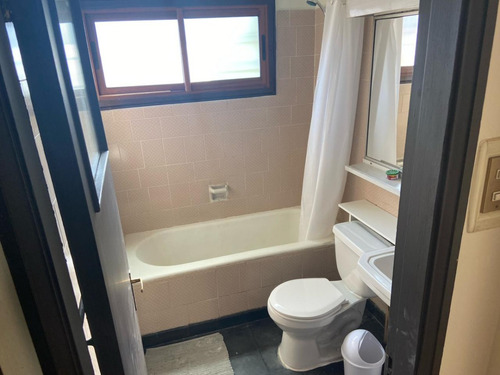 Venta Casa NP 4D 2B 2E 1B Sebasti&aacute;n Elcano - Las Condes