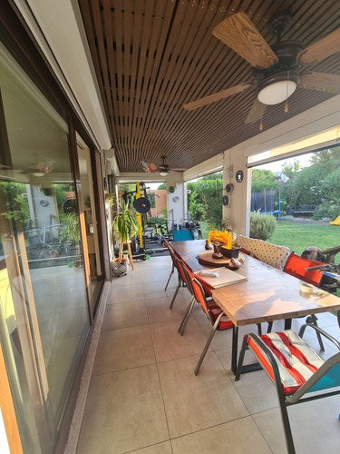 Venta Casa NO 3D en suite Walk-in cl&oacute;set 3B 4E 2B Chicureo - Colina