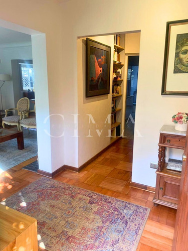 Venta Casa SO 4D 4B 2E 1B Metro Escuela Militar - Las Condes