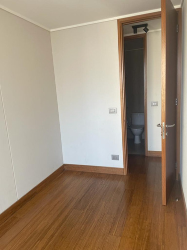 Venta Departamento SO 2D en suite 2B 1E 1B Metro Escuela Militar - Las Condes