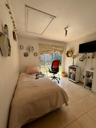 Arriendo Casa NO 4D en suite 3B 3E 1B Los Dominicos - Las Condes