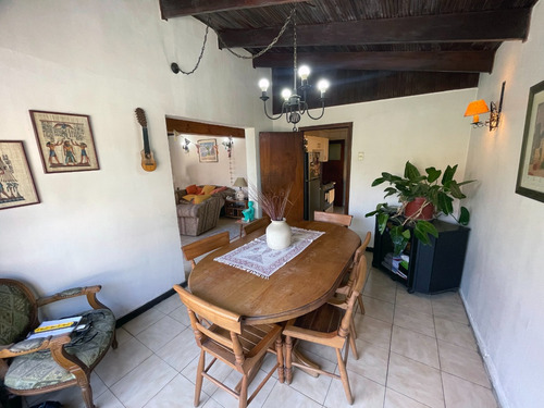 Venta Casa P 6D 3B 2E Francisco de Villagra - La Reina
