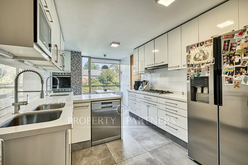 Arriendo Departamento 4D en suite Walk-in cl&oacute;set 4B 2E 1B Mall Sport - Las Condes