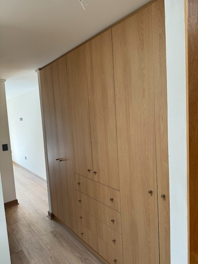 Venta Casa SO 3D en suite Walk-in cl&oacute;set 3B 2E Rotonda Atenas - Las Condes