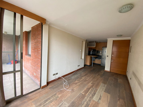 Arriendo Departamento P 2D en suite 2B 1E 1B Metro Escuela Militar - Las Condes