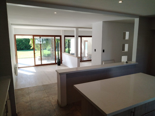 Venta Casa N 6D en suite Walk-in cl&oacute;set 4B 4E 1B Chicureo - Colina