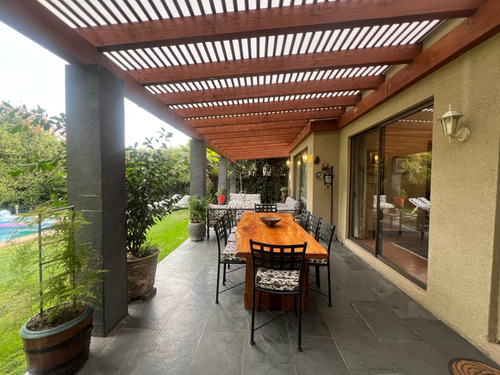 Venta Casa NP 5D en suite Walk-in cl&oacute;set 5B 3E 2B La Reina Alta - La Reina