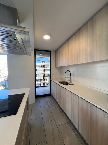 Arriendo Departamento SO 2D en suite Walk-in cl&oacute;set 2B 1E 1B In&eacute;s de Su&aacute;rez - Providencia