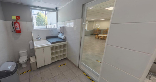 Arriendo Casa 7D 5B 2E 4B Barrio El Golf - Las Condes