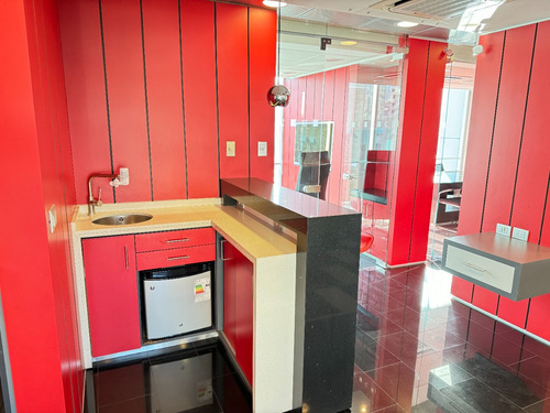 Arriendo Oficina 2B 2E 1B Metro Manquehue - Apumanque - Las Condes