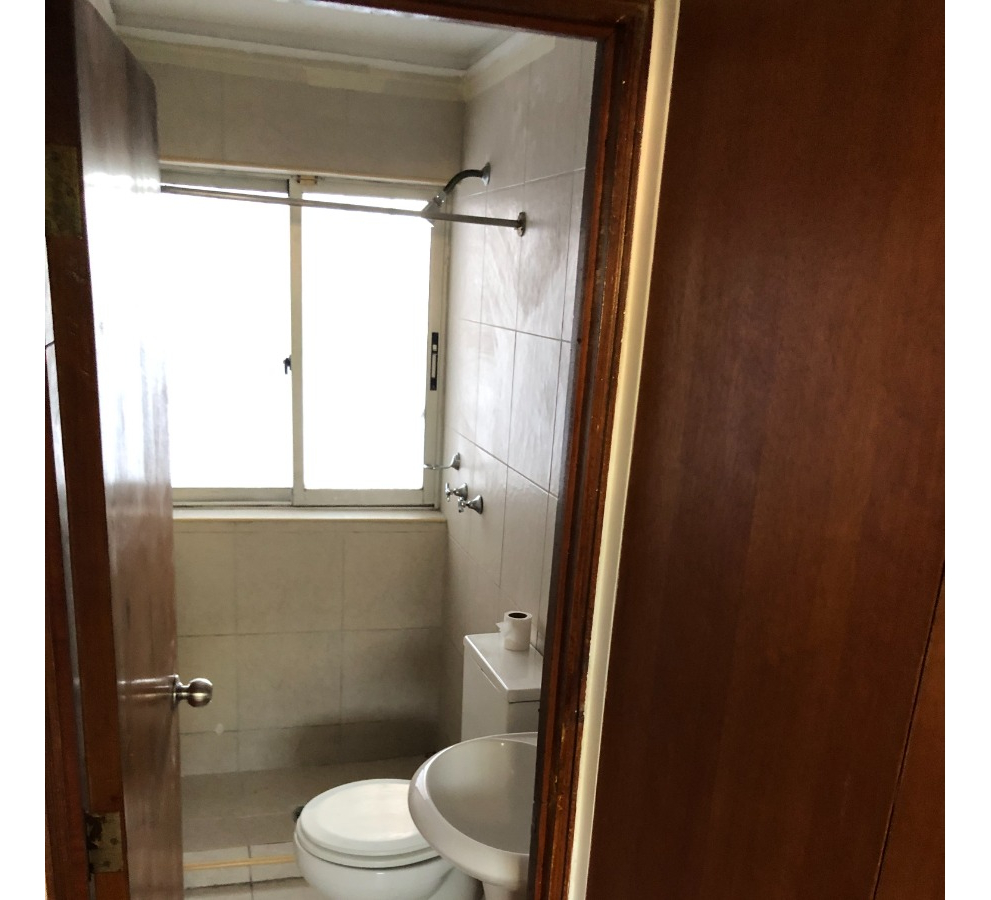 Venta Casa NOSP 5D en suite Walk-in cl&oacute;set 4B 3E Carlos Ossand&oacute;n - La Reina