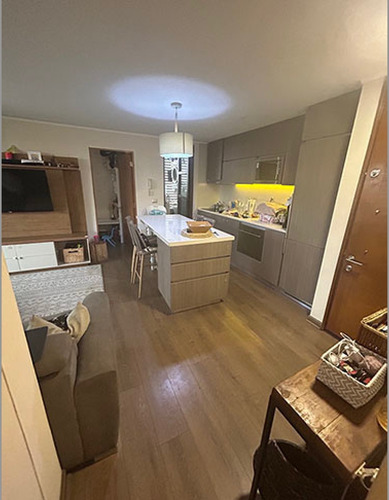 Venta Departamento O 3D en suite Walk-in cl&oacute;set 2B 1E 1B Campus Oriente - Providencia