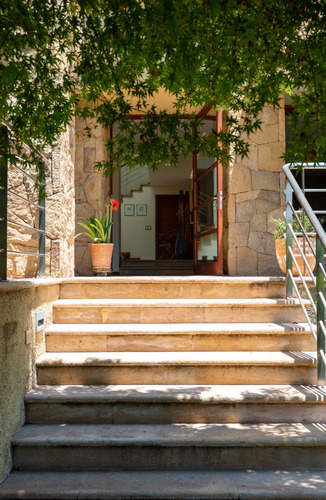 Venta Casa NO 6D en suite Walk-in cl&oacute;set 7B 3E 1B San Carlos de Apoquindo - Las Condes