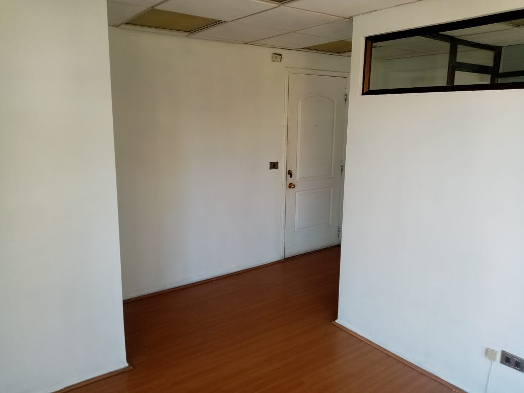 Arriendo Oficina SO 3B 1E 1Bd Pedro de Valdivia - Providencia
