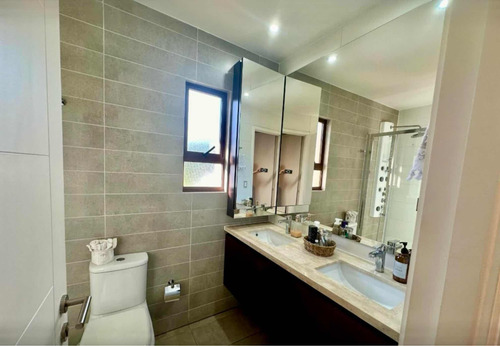 Venta Casa 3D 3B 3E Chicureo - Colina