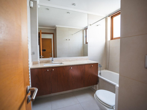 Venta Casa NO 4D en suite Walk-in cl&oacute;set 4B 2E 1B La Reina Alta - La Reina