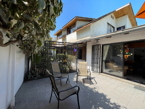 Venta Casa P 6D 3B 2E Francisco de Villagra - La Reina