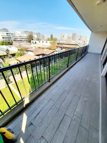 Venta Departamento SO 2D en suite Walk-in cl&oacute;set 2B 1E 1B Barrio Italia - Providencia
