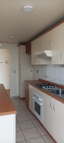 Arriendo Departamento SO 2D en suite Walk-in cl&oacute;set 2B 1E In&eacute;s de Su&aacute;rez - Providencia