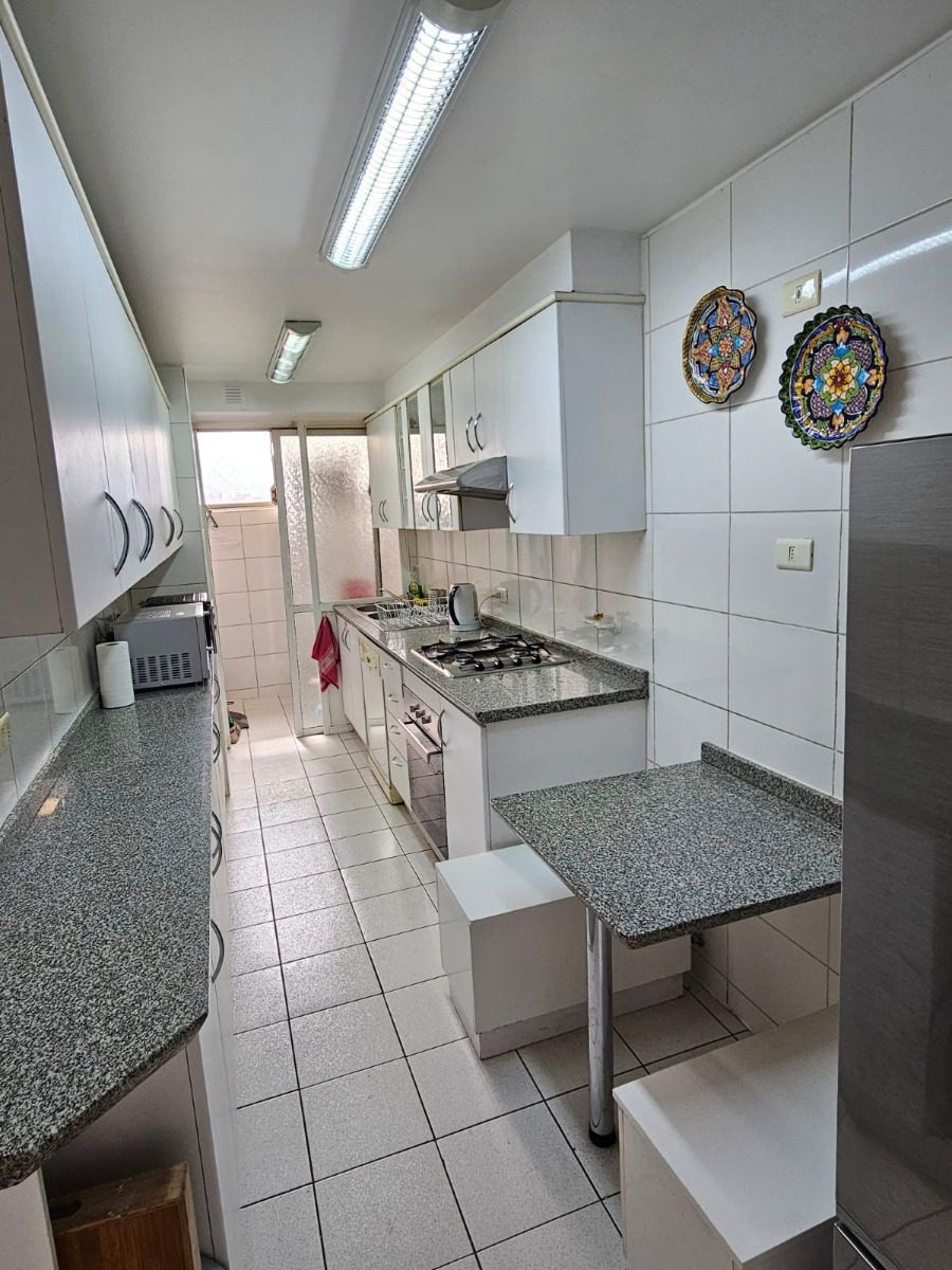 Venta Departamento NP 3D Walk-in cl&oacute;set 2B 2E 1Bd Metro Escuela Militar - Las Condes