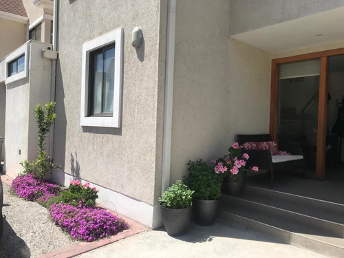 Venta Casa NOSP 5D en suite Walk-in cl&oacute;set 4B 2E 1B La Reina Alta - La Reina