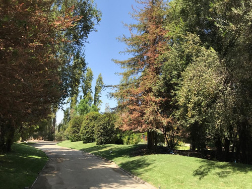 Venta Casa 6D Walk-in cl&oacute;set 5B 10E 1B Chicureo - Colina