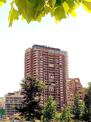 Arriendo Departamento S 2D en suite 2B 1E 1B Metro Escuela Militar - Las Condes