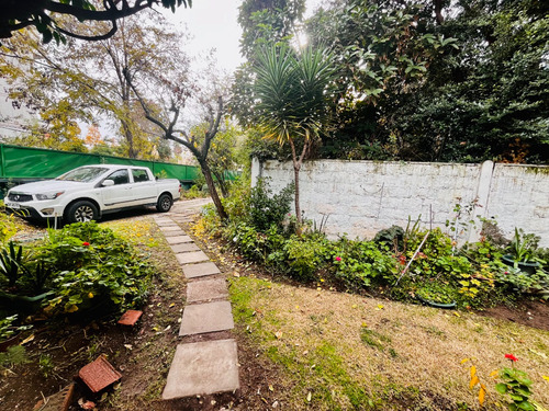 Arriendo Casa NO 3D en suite 2B 4E 1B Nuestra Se&ntilde;ora del Rosario - Vitacura