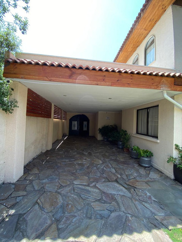 Venta Casa 4D en suite Walk-in cl&oacute;set 3B 2E 1B Parque Bot&aacute;nico - &Ntilde;u&ntilde;oa