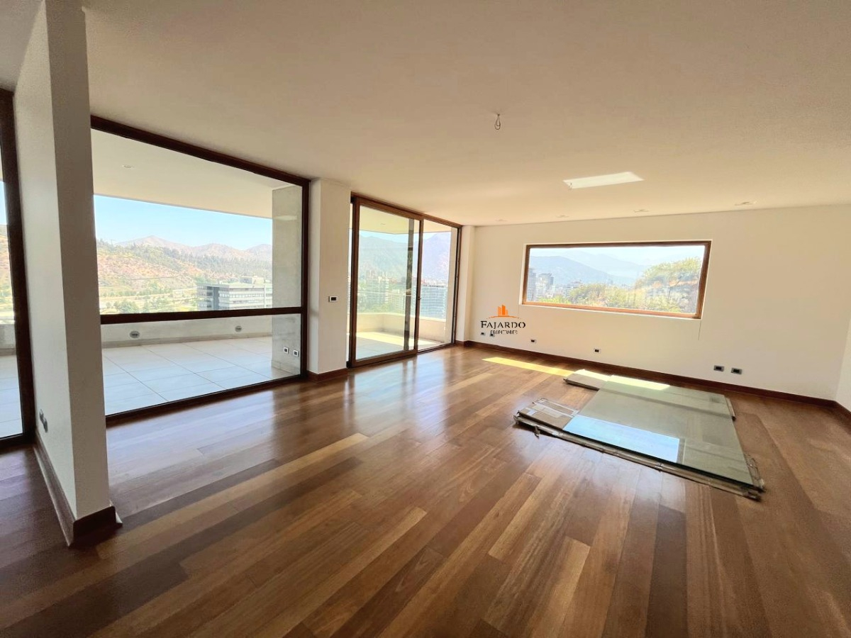 Arriendo Departamento NOSP 4D en suite Walk-in cl&oacute;set 5B 5E 4Bd Barrio El Golf - Las Condes