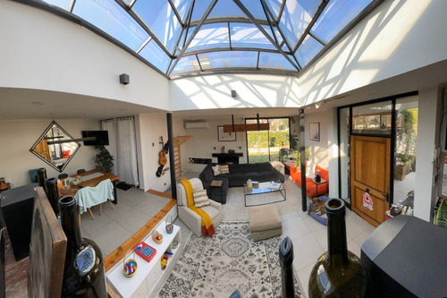 Arriendo Casa P 4D en suite Walk-in cl&oacute;set 3B 2E 1B Rotonda Atenas - Las Condes