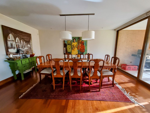 Venta Casa NOSP 5D 5B 4E 1B San Carlos de Apoquindo - Las Condes