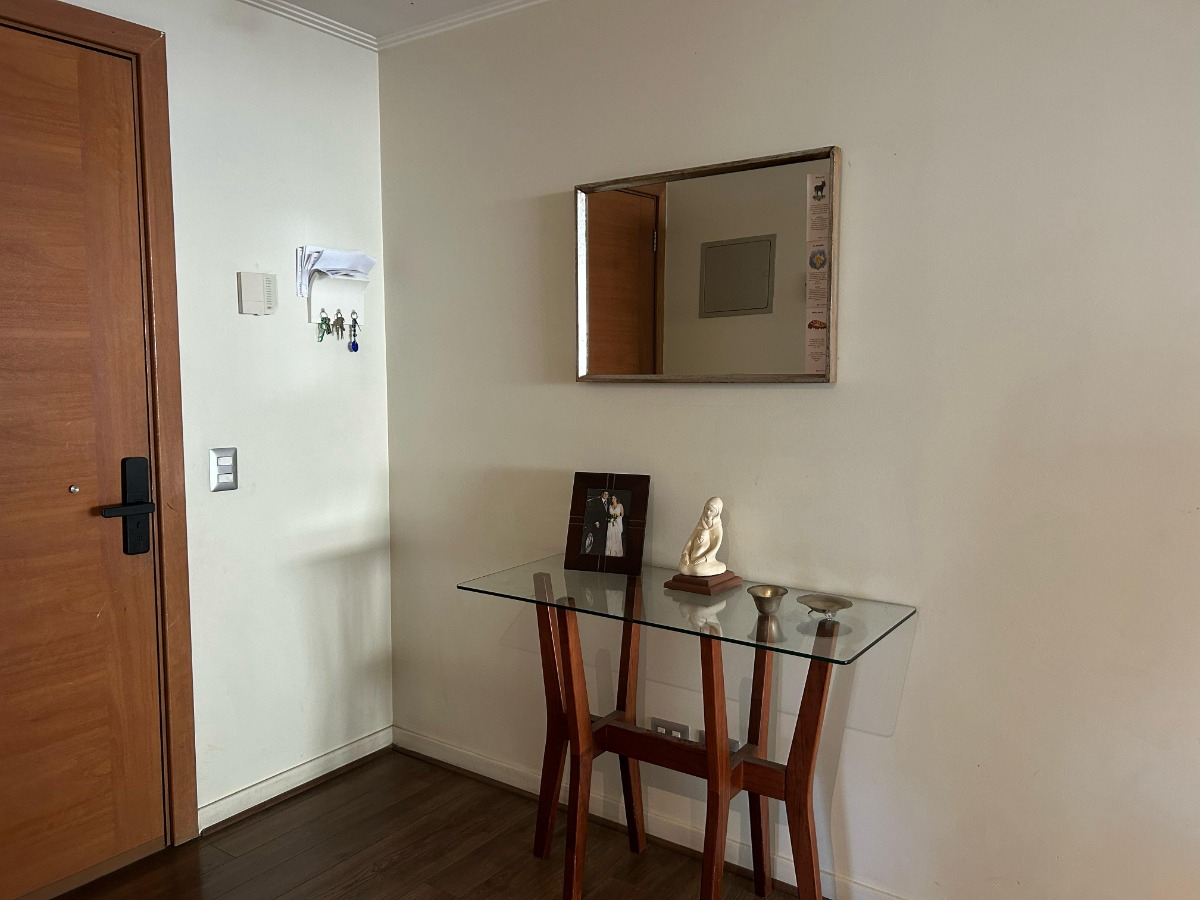 Venta Departamento O 3D en suite Walk-in cl&oacute;set 2B 1E 1Bd San Carlos de Apoquindo - Las Condes