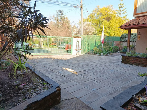 Venta Casa NOSP 5D en suite 4B 3E 2B La Reina Alta - La Reina