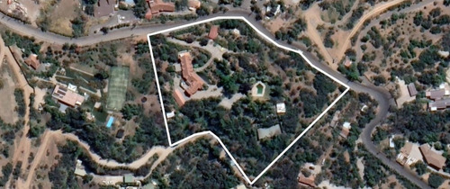 Venta Casa NOSP 5D 4B 4E 3B El Array&aacute;n - Lo Barnechea