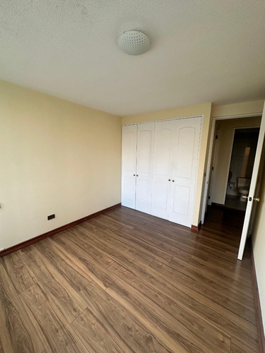 Venta Departamento O 4D en suite 3B 1E 1B Rotonda Atenas - Las Condes