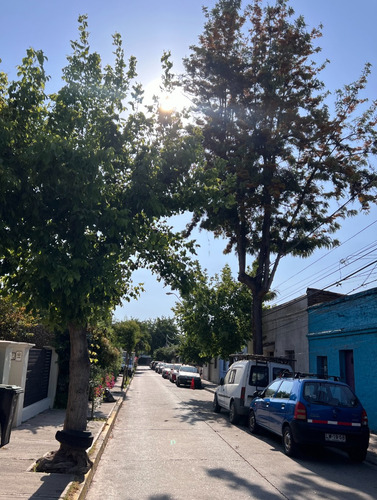 Arriendo Casa 4D en suite Walk-in cl&oacute;set 3B 2E 1B Metro Sim&oacute;n Bolivar - &Ntilde;u&ntilde;oa