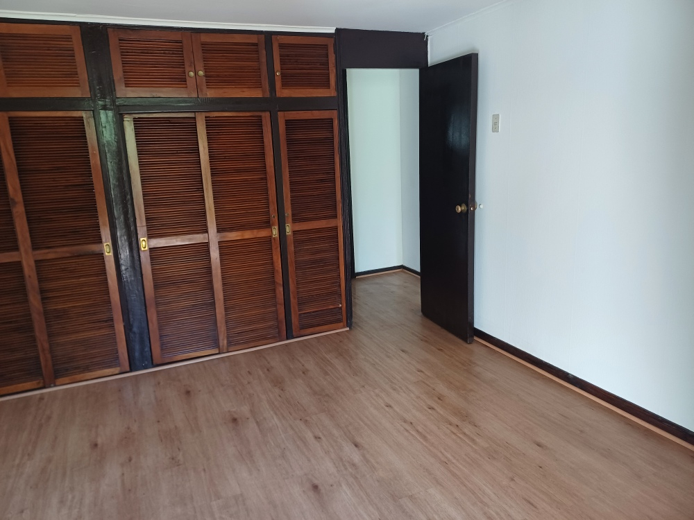 Arriendo Casa 3D 2B 2E Rotonda Atenas - Las Condes
