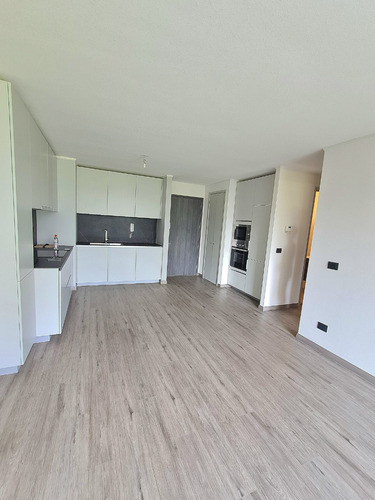 Arriendo Departamento N 2D en suite 2B 1E 1B Alto Las Condes - Las Condes