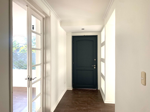 Arriendo Casa 3D en suite 3B 1E 1B Borde R&iacute;o - Casa Piedra - Vitacura