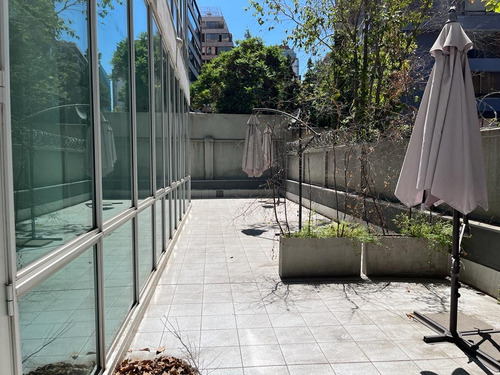 Arriendo Oficina 2B 2E 1B Barrio El Golf - Las Condes