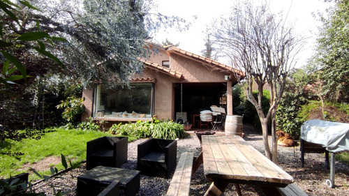 Venta Casa NP 4D en suite Walk-in cl&oacute;set 4B 2E 1B La Dehesa - Lo Barnechea