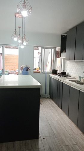 Arriendo Casa P 6D 3B 3E 1B Manuel Montt - Providencia