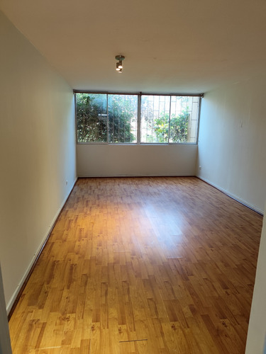 Venta Departamento 3D 2B 1E Metro Pr&iacute;ncipe de Gales - Country Club - La Reina