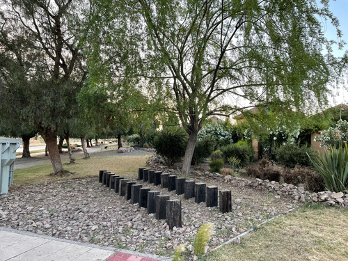 Arriendo Casa 3D Walk-in cl&oacute;set 4B 2E 1B Chicureo - Colina